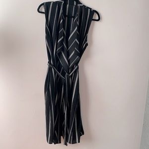 Super cute wrap dress